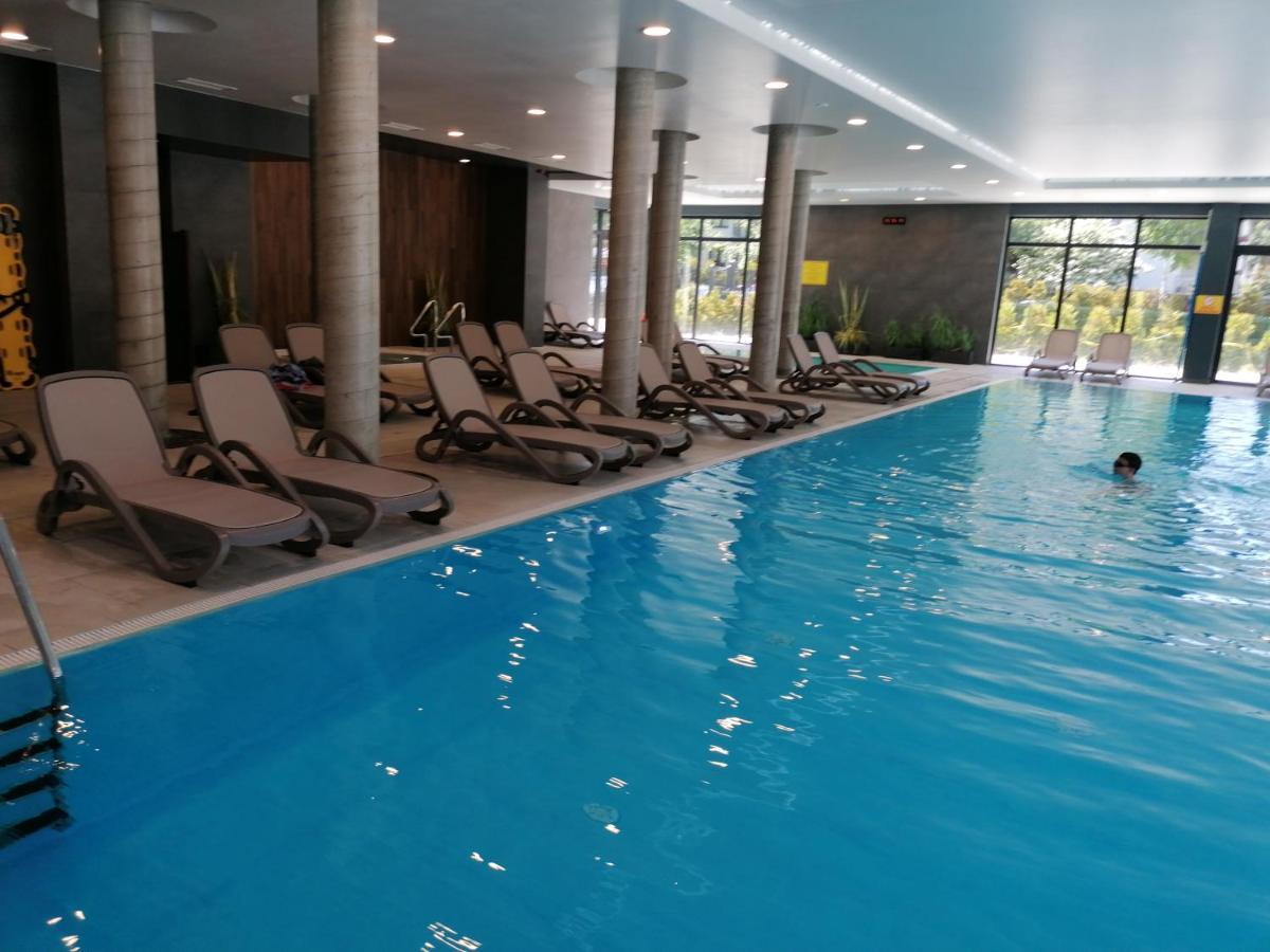 Morze Kolobrzeg Basen Kryty Apartment Ngoại thất bức ảnh