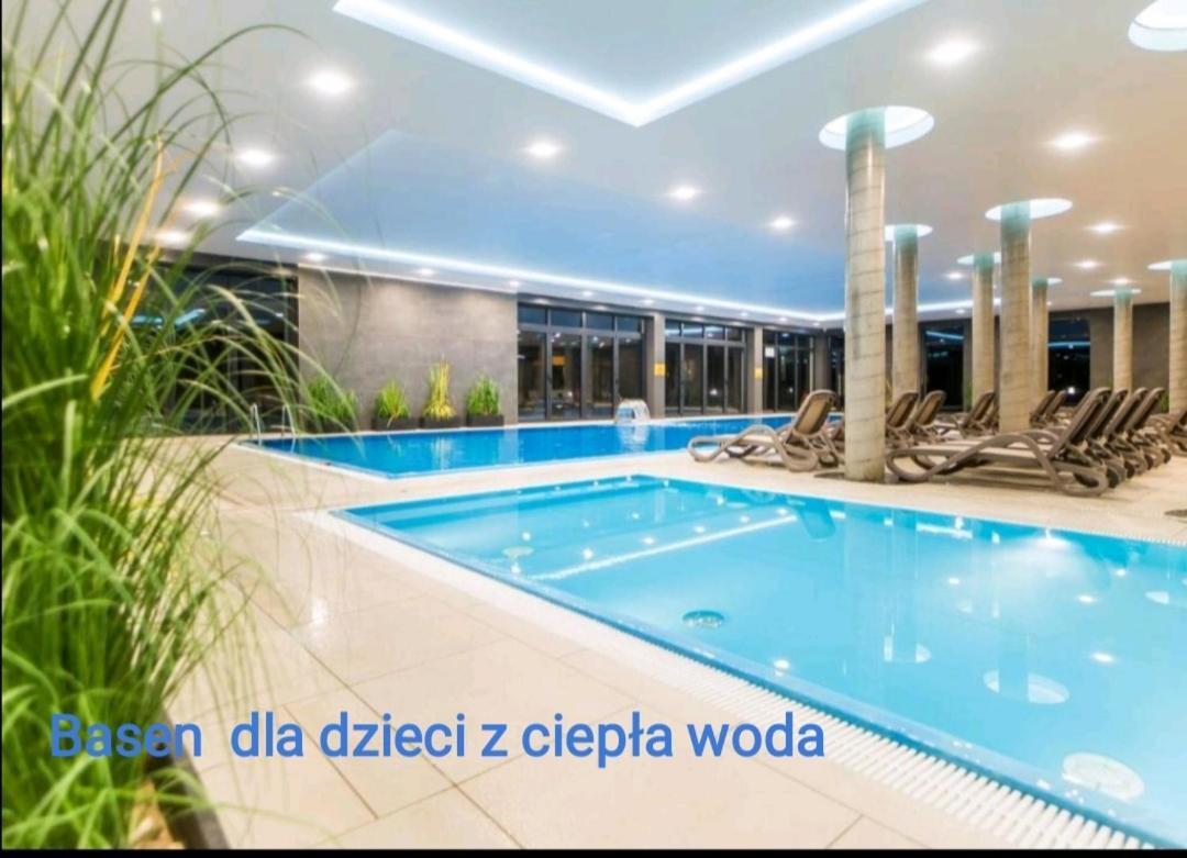 Morze Kolobrzeg Basen Kryty Apartment Ngoại thất bức ảnh