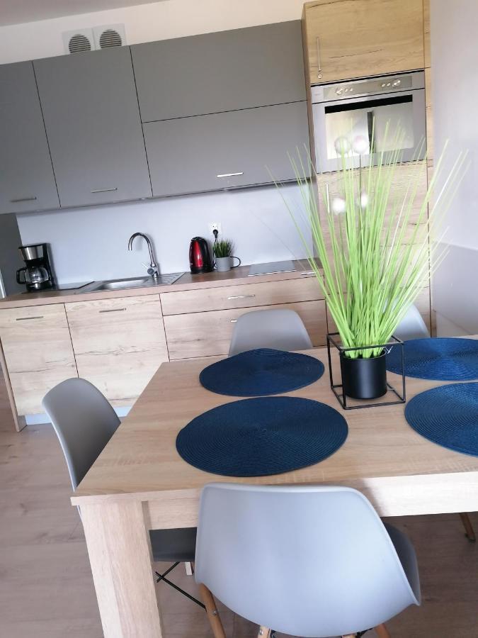 Morze Kolobrzeg Basen Kryty Apartment Ngoại thất bức ảnh