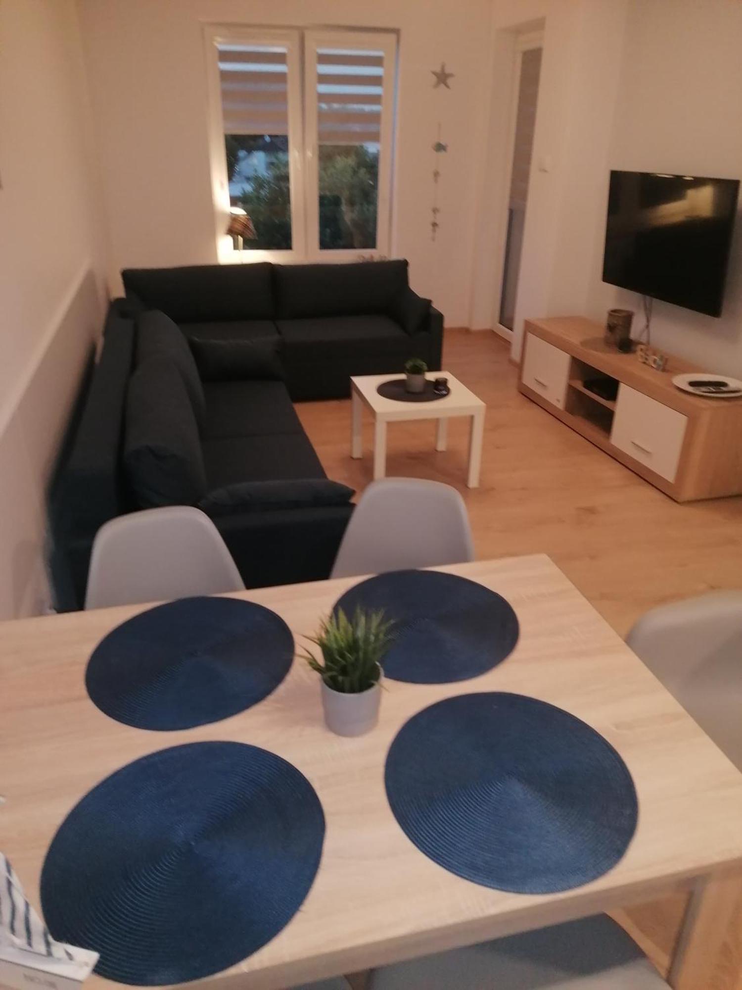 Morze Kolobrzeg Basen Kryty Apartment Ngoại thất bức ảnh
