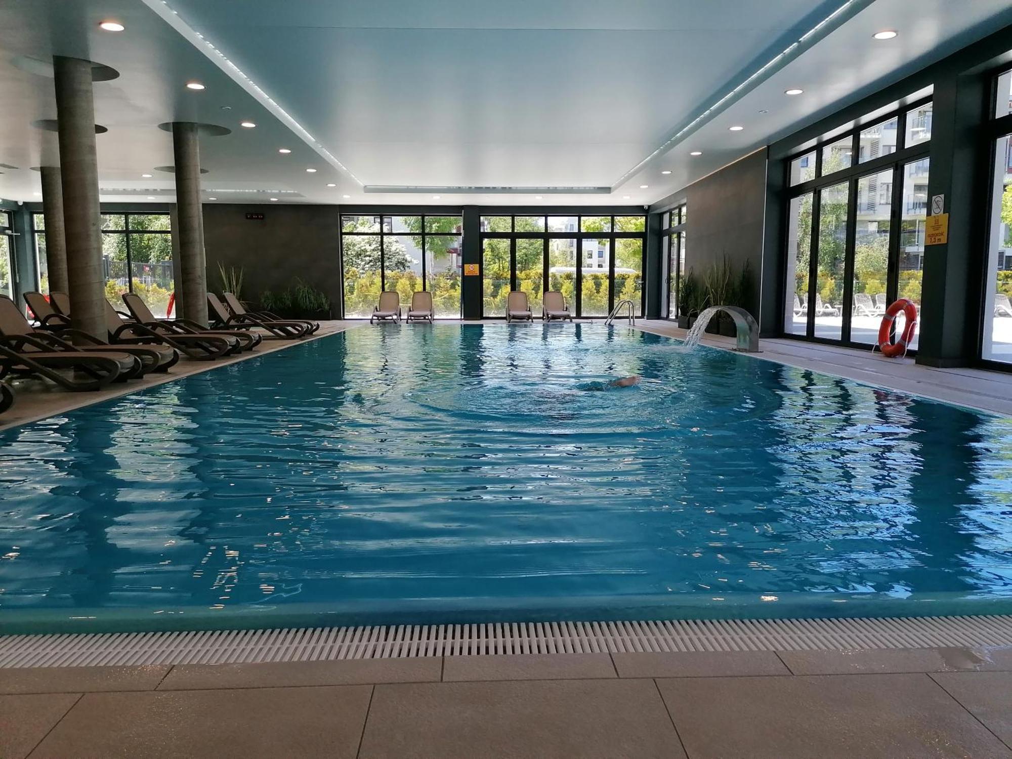 Morze Kolobrzeg Basen Kryty Apartment Ngoại thất bức ảnh